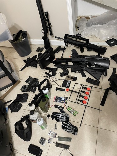Airsoft lot - airsoft,